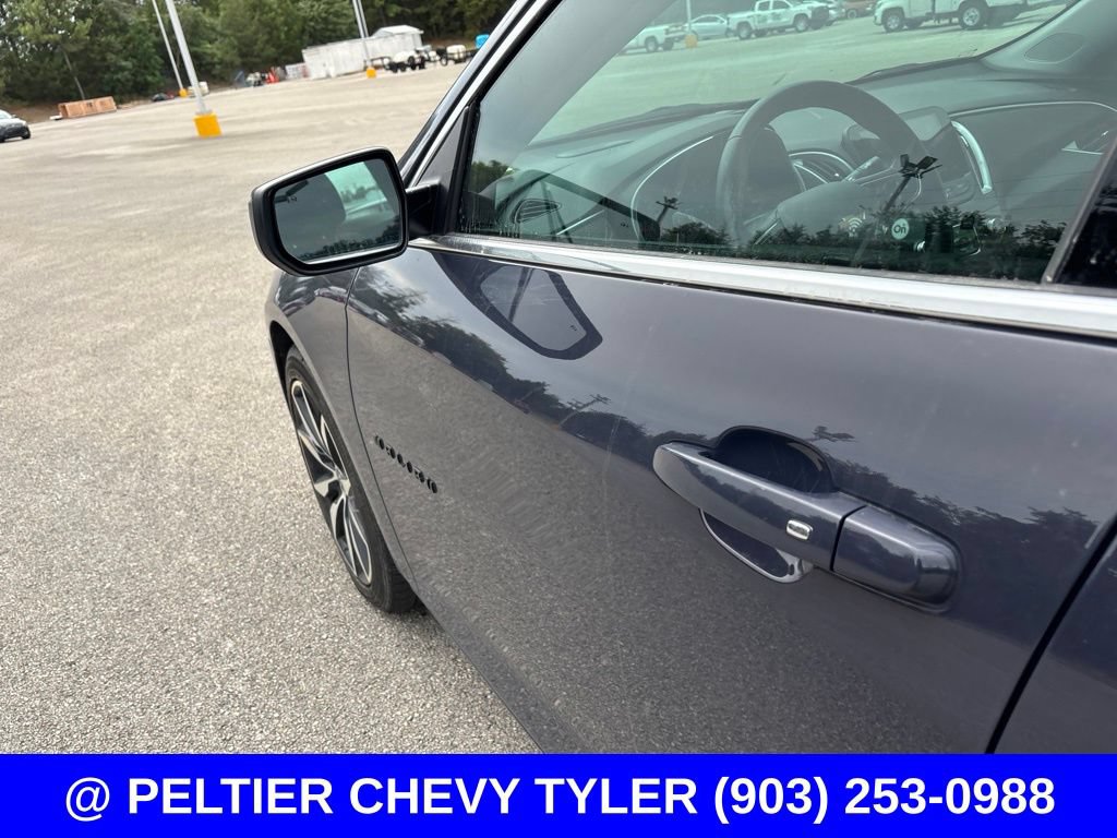 Used 2025 Chevrolet Malibu RS FWD image 10