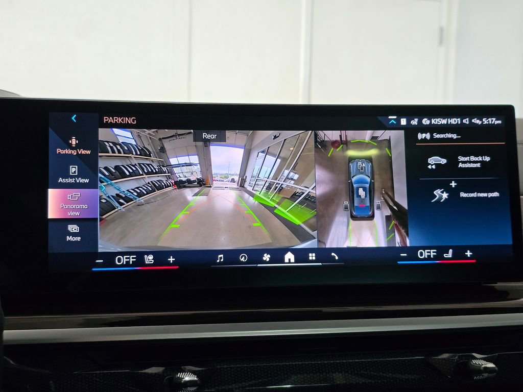 Used 2024 BMW X6 xDrive40i image 12