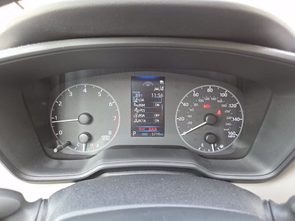 Certified 2025 Toyota Corolla LE w/ Convenience Package FWD image 31