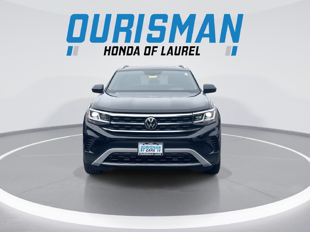 Used 2020 Volkswagen Atlas Cross Sport SE w/ Panoramic Sunroof Package AWD/4WD image 3