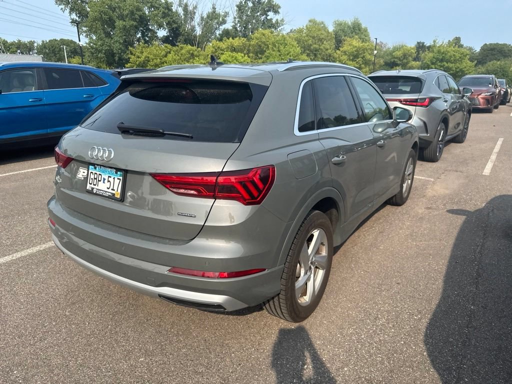 Used 2020 Audi Q3 2.0T Premium w/ Convenience Package AWD/4WD image 8