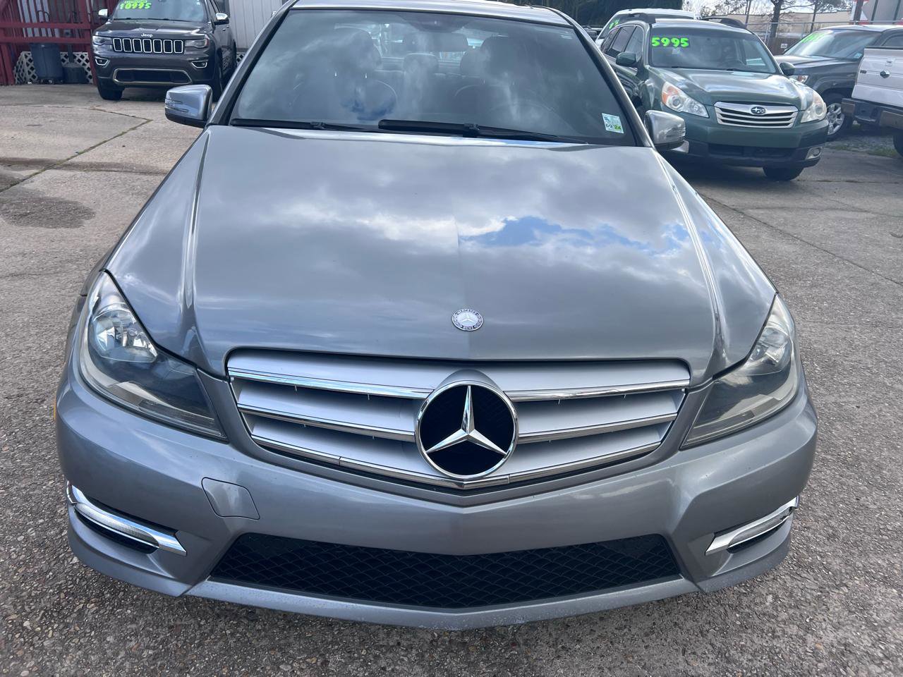 Used 2013 Mercedes-Benz C 250 Sedan image 2