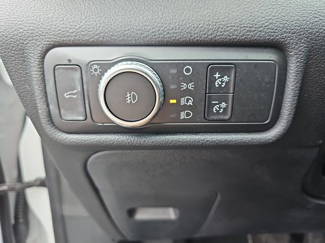 Used 2021 Ford Explorer XLT w/ Equipment Group 202A image 33