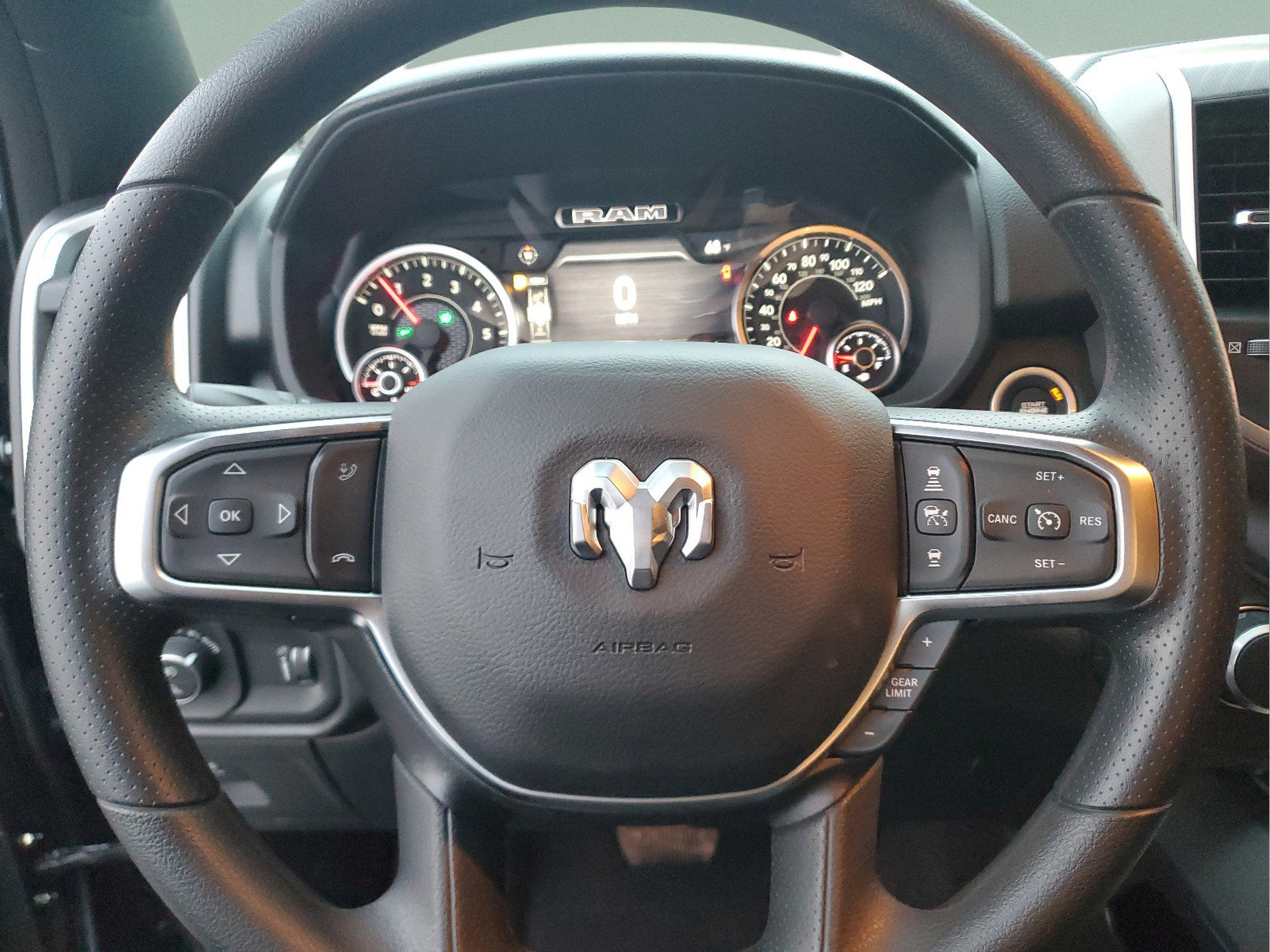 Certified 2026 RAM 1500 Express AWD/4WD image 16