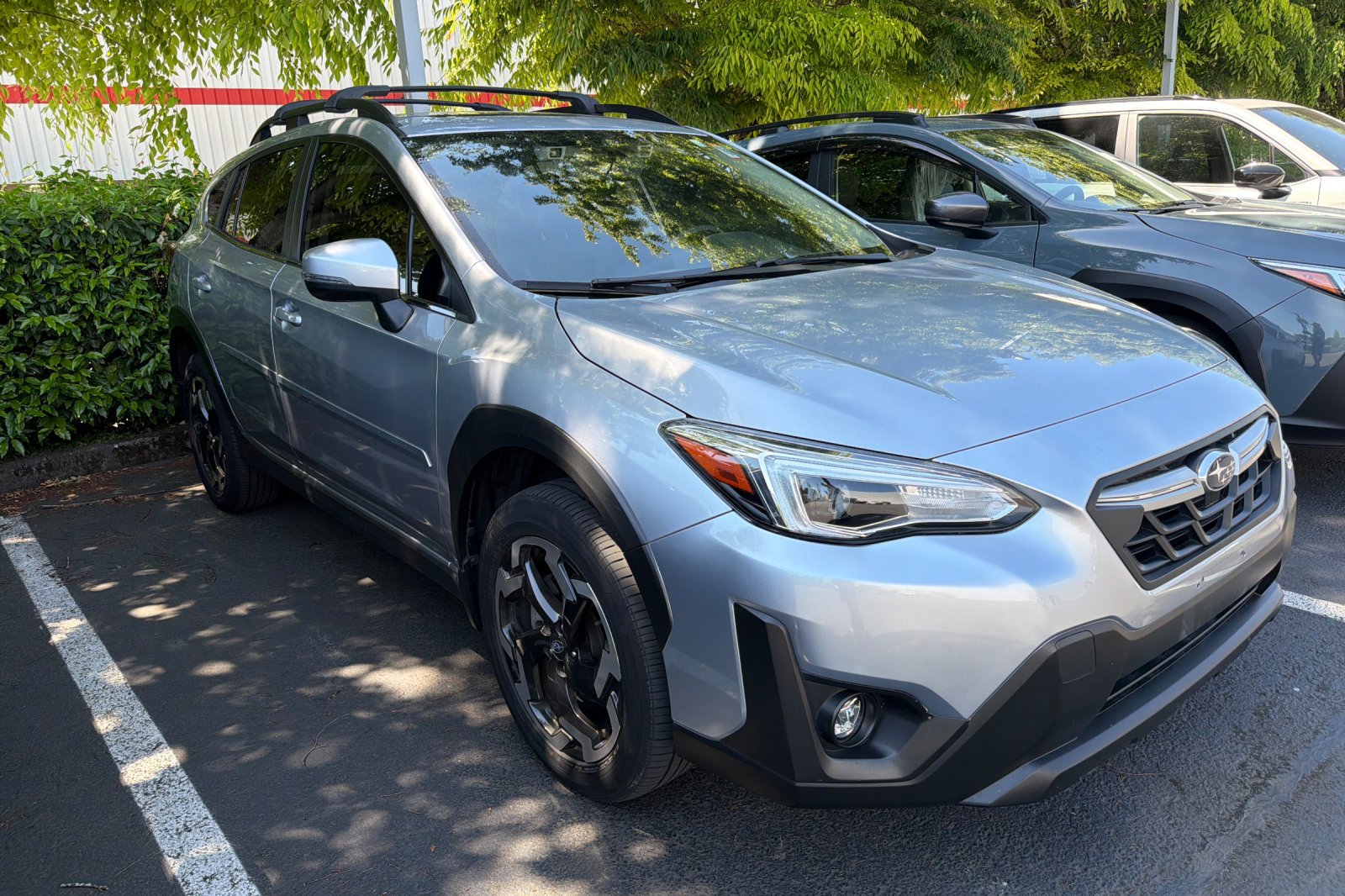 Used 2022 Subaru Crosstrek 2.5i Limited w/ Moonroof Package 1 AWD/4WD image 2