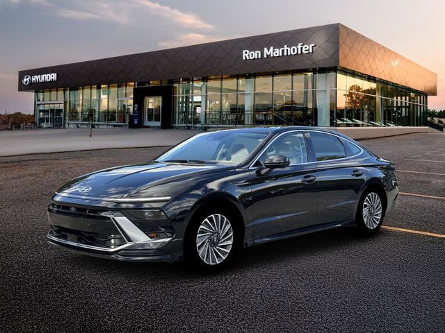 New 2026 Hyundai Sonata Limited FWD image 2