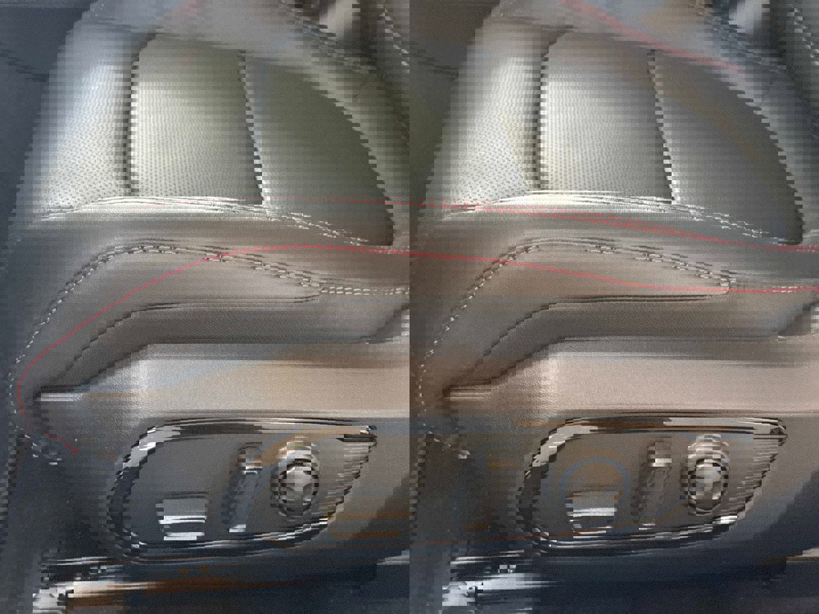 New 2026 Dodge Charger R/T image 13