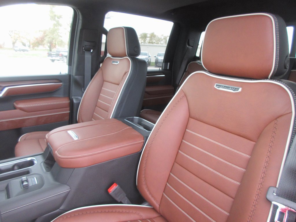 New 2026 GMC Sierra 2500 Denali Ultimate image 11