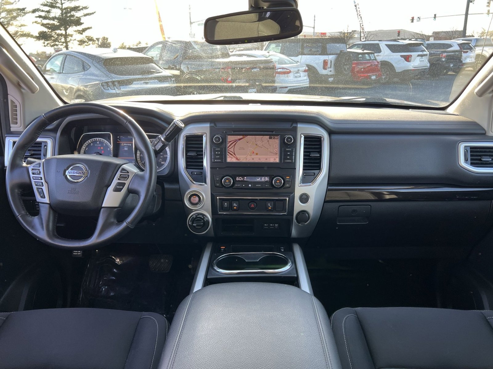 Used 2019 Nissan Titan SV w/ SV Convenience Package image 23
