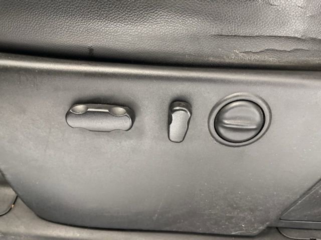 Used 2011 GMC Sierra 1500 SLT w/ All-Terrain Package image 15