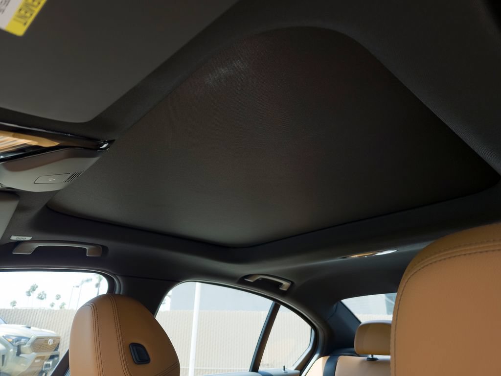 New 2026 BMW 330i Sedan w/ Premium Package RWD image 9