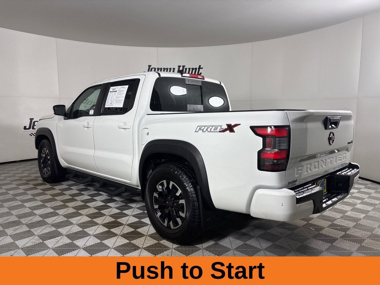 Used 2024 Nissan Frontier Pro-X w/ Technology Package image 7