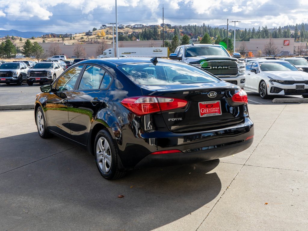 Used 2016 Kia Forte LX image 5
