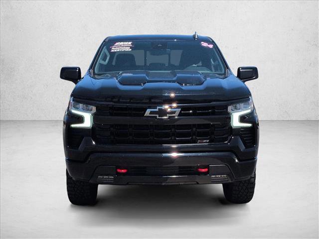 Used 2024 Chevrolet Silverado 1500 LT Trail Boss w/ Convenience Package II AWD/4WD image 3