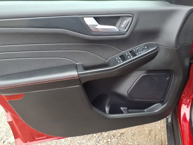 Certified 2024 Ford Escape ST-Line w/ Tech Pack #1 image 15