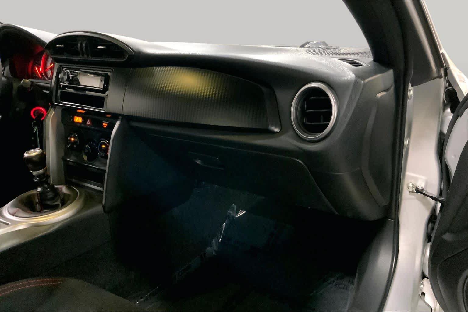 Used 2013 Scion FR-S RWD image 16