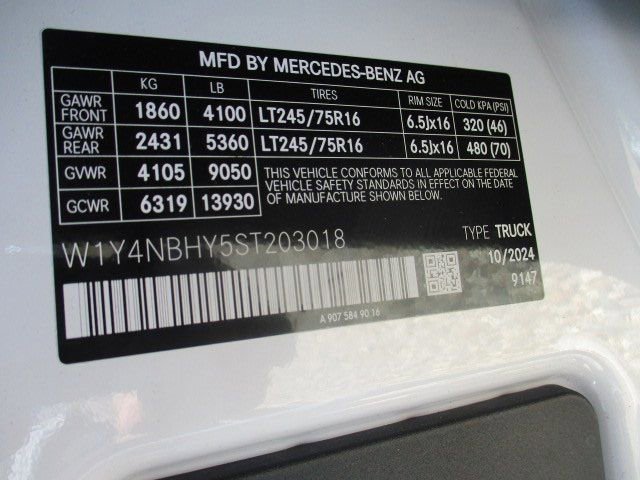 Used 2025 Mercedes-Benz Sprinter 2500 image 10