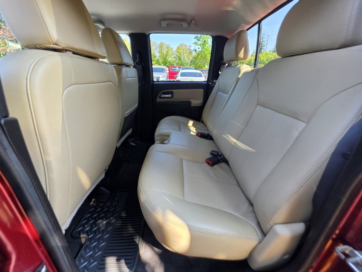 Used 2011 GMC Canyon SLT AWD/4WD image 15