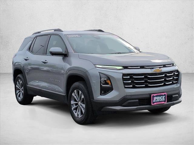 Used 2025 Chevrolet Equinox LT w/ Convenience Package II FWD image 3
