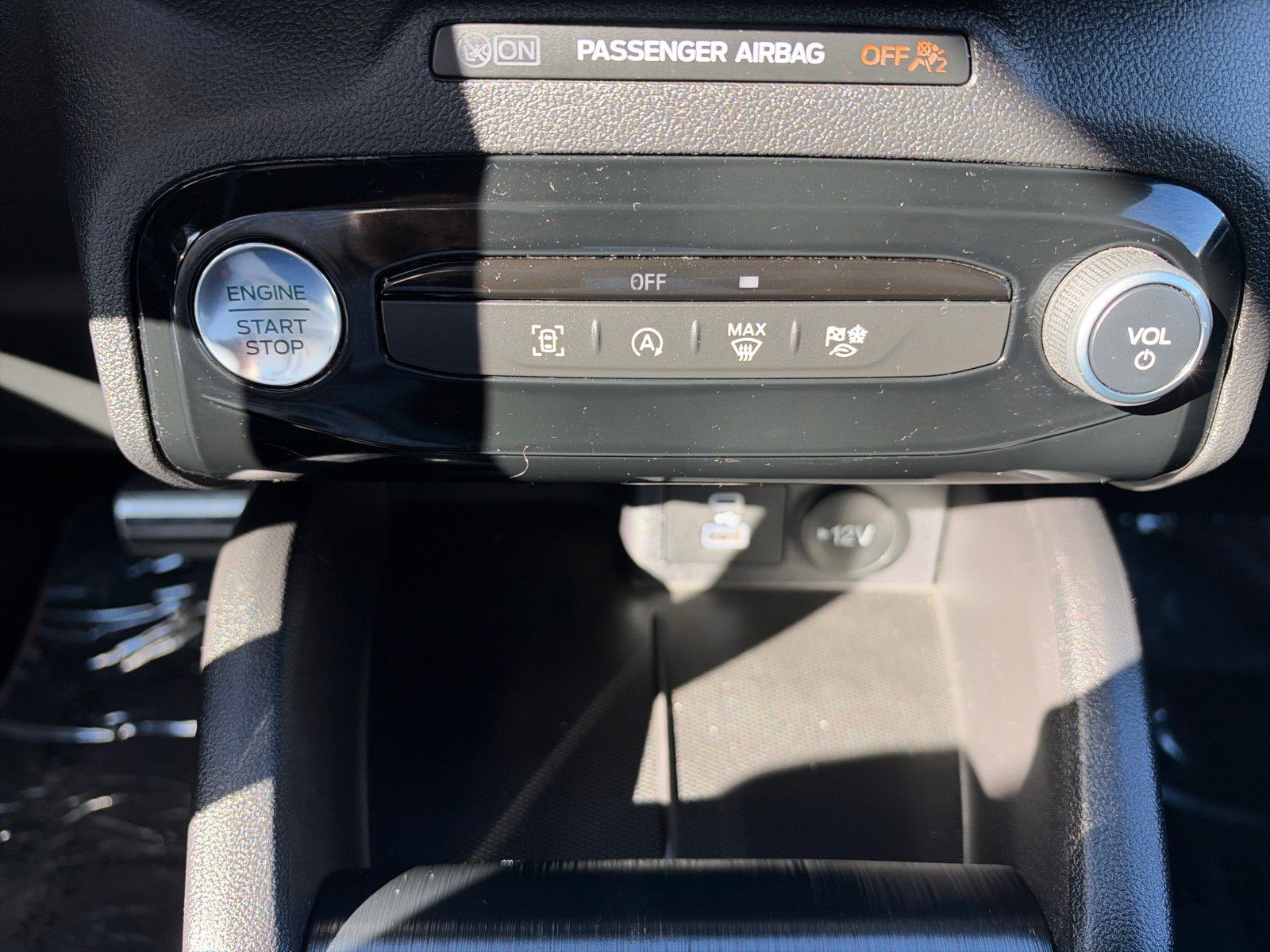 Certified 2023 Ford Escape ST-Line w/ Tech Pack #1 AWD/4WD image 29