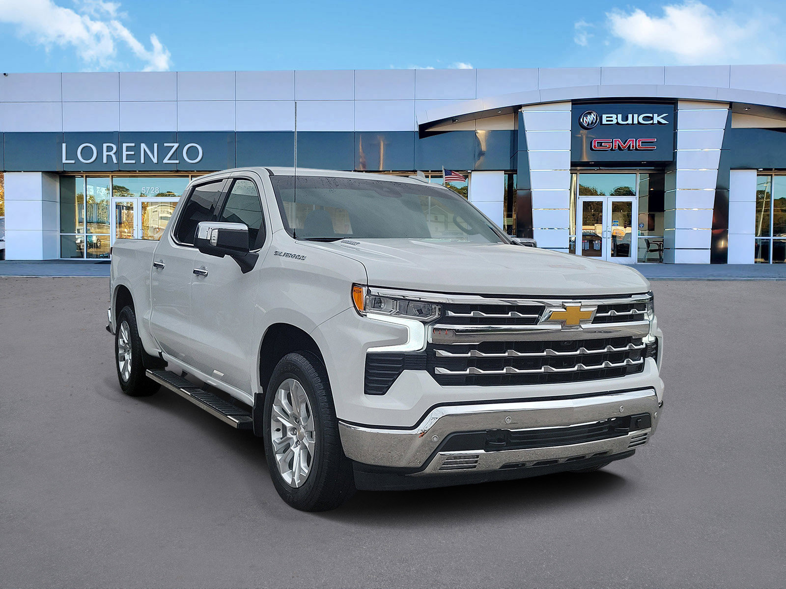 Used 2024 Chevrolet Silverado 1500 LTZ image 3