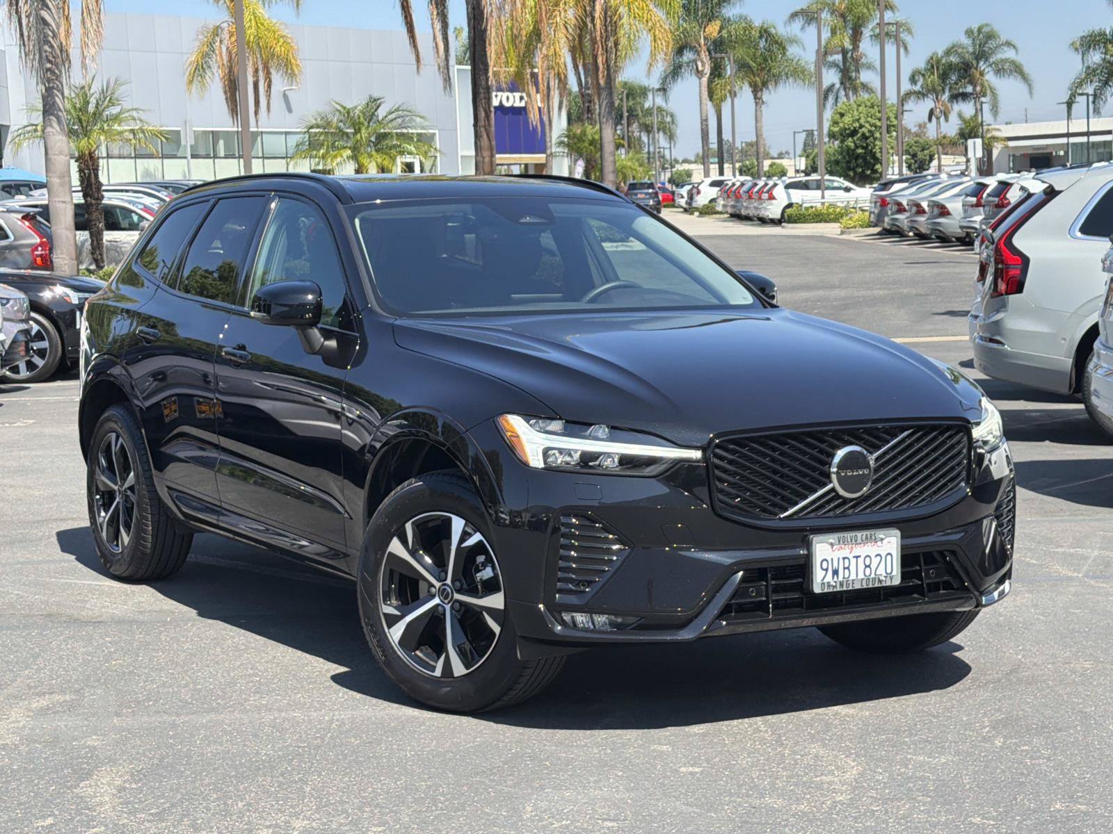 Certified 2026 Volvo XC60 B5 Core AWD/4WD image 1