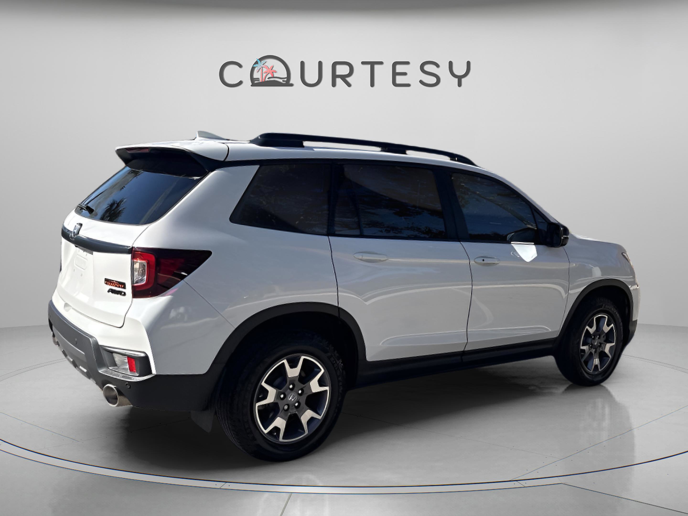 Certified 2023 Honda Passport TrailSport image 7