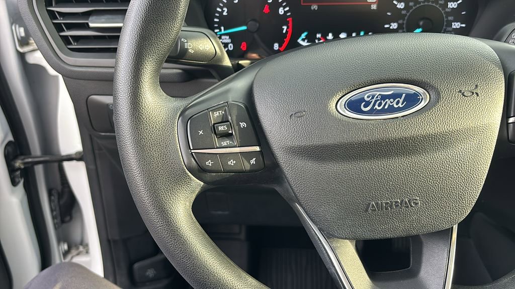 Used 2020 Ford Escape SE image 17