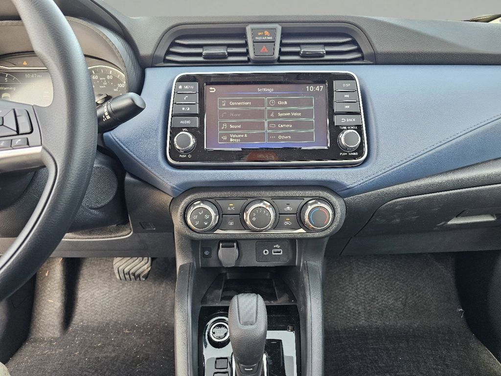 New 2025 Nissan Versa SV FWD image 21