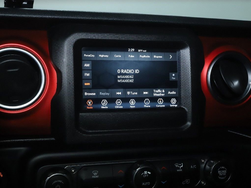 Used 2020 Jeep Gladiator Rubicon w/ Trailer Tow Package image 26