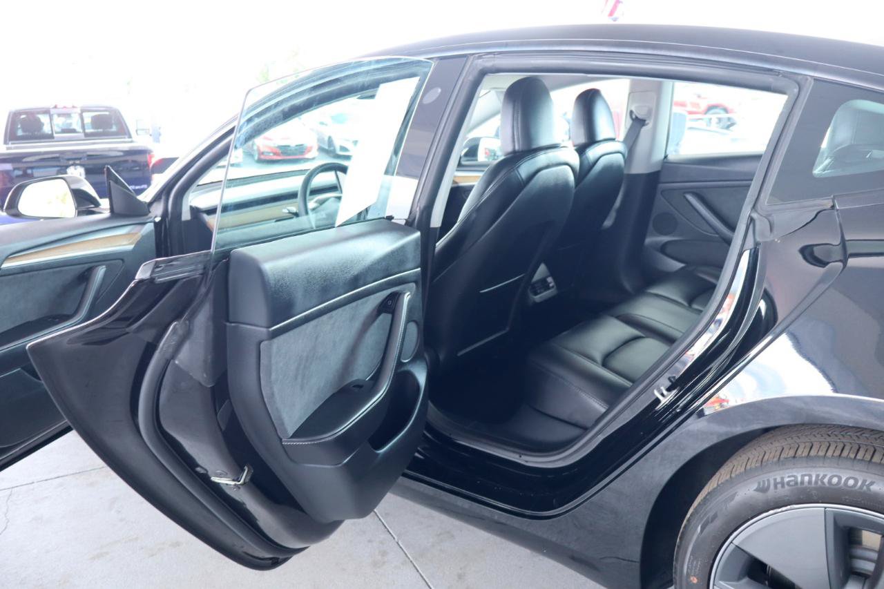 Used 2023 Tesla Model 3 Standard Range RWD image 29