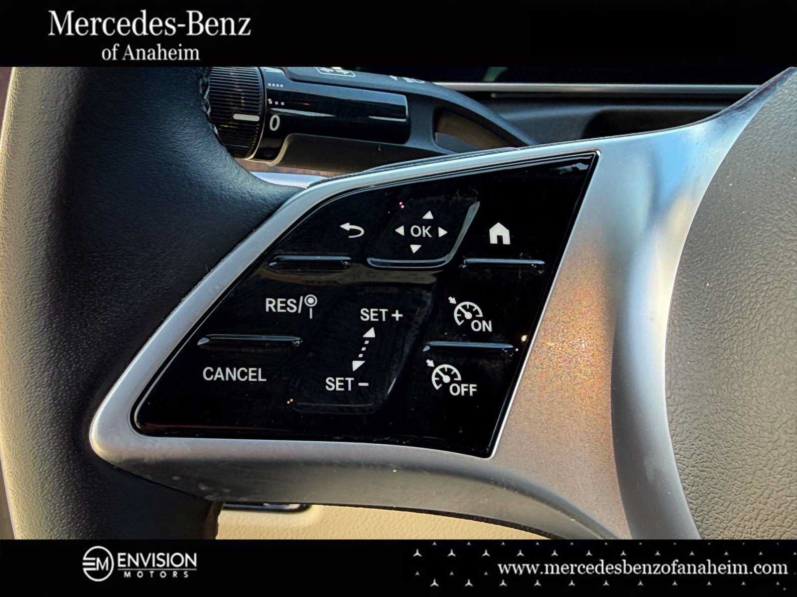 Used 2024 Mercedes-Benz C 300 Sedan image 32