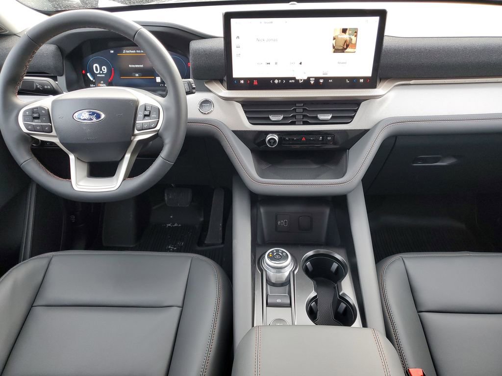 New 2026 Ford Explorer Active w/ Active Comfort Package image 26