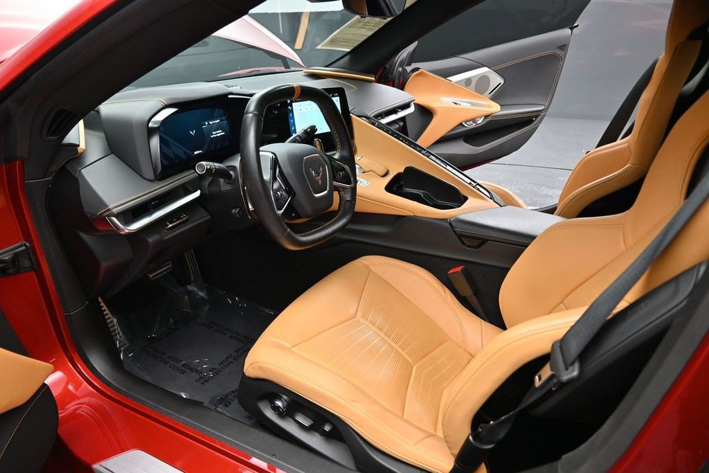 Used 2024 Chevrolet Corvette Stingray Preferred Conv w/ Battery Protection Package RWD image 15