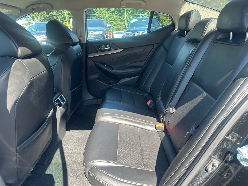 Used 2021 Nissan Maxima 3.5 SV w/ Floor Mat Group image 13