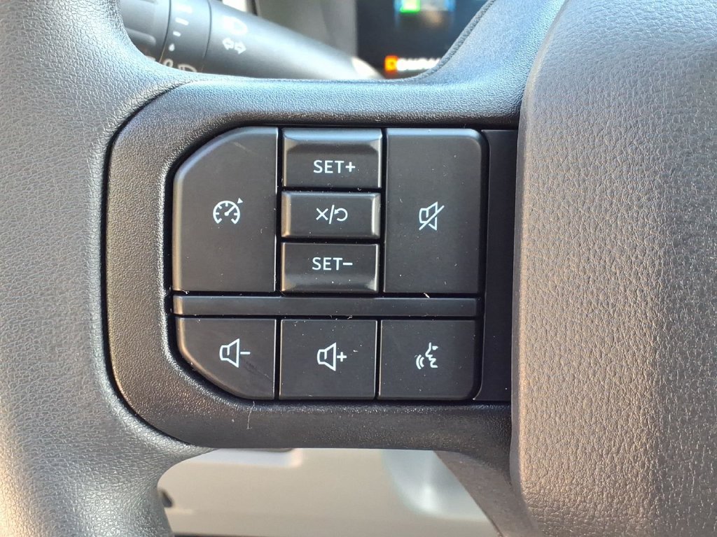 New 2026 Ford F250 XLT w/ XLT Premium Package AWD/4WD image 24