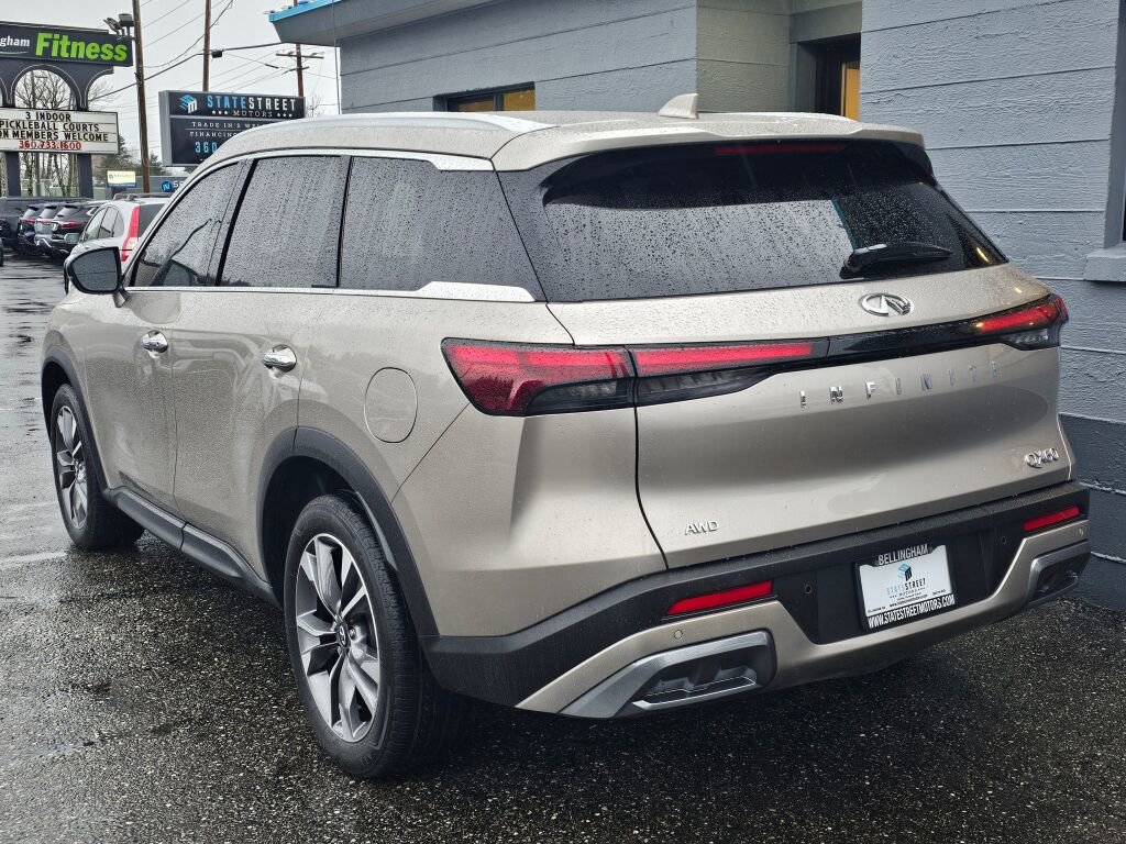 Used 2022 INFINITI QX60 Luxe image 3