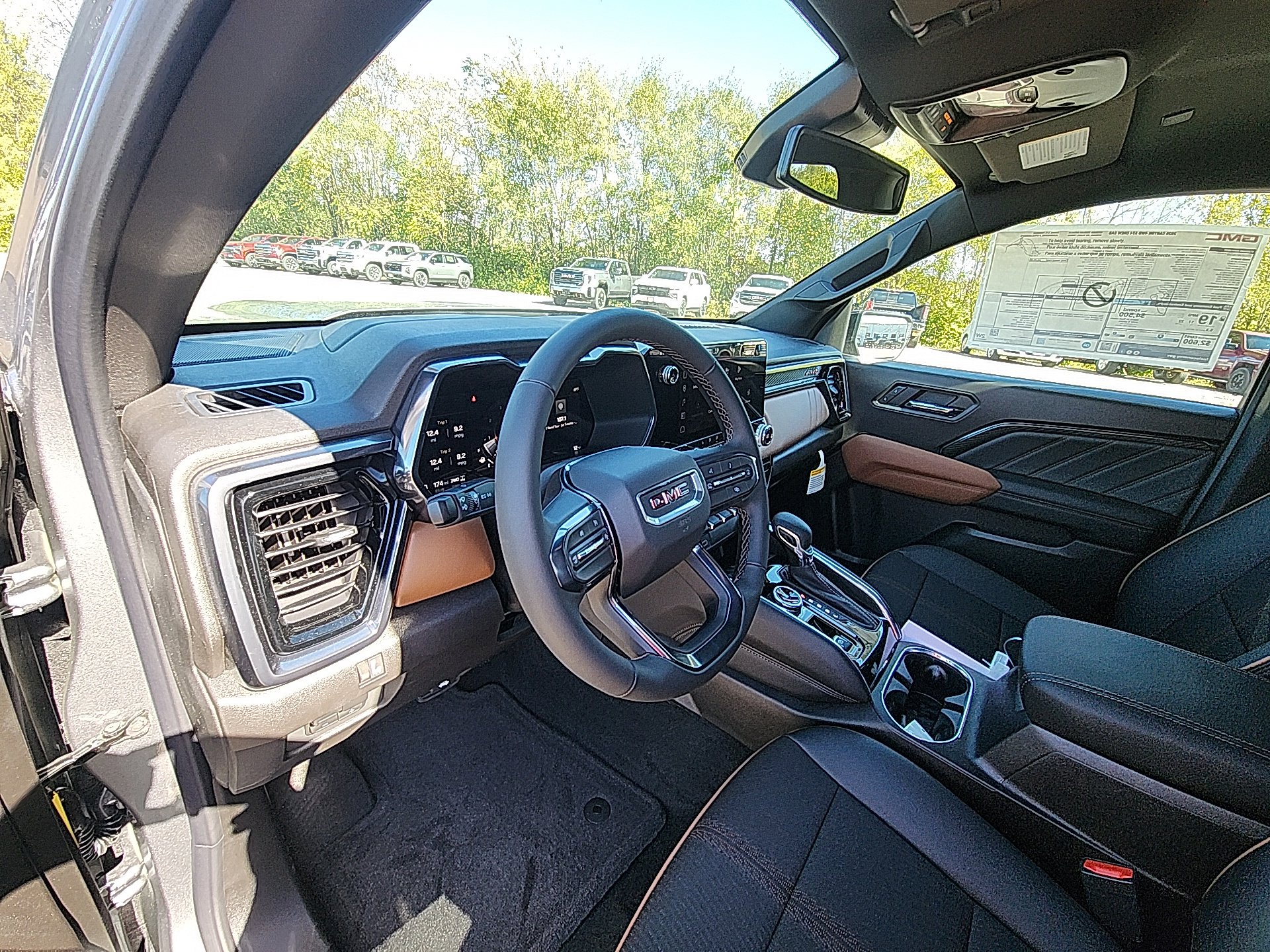 New 2026 GMC Canyon AT4 image 15