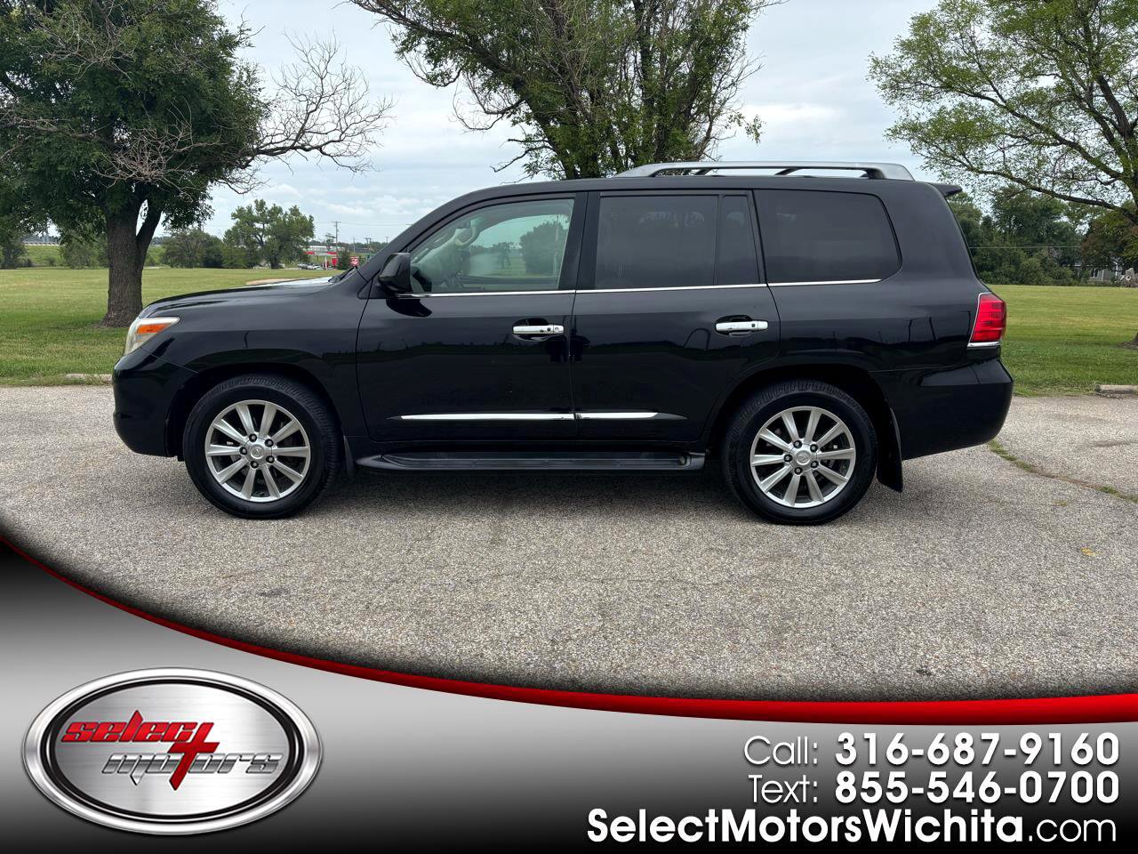 Used 2009 Lexus LX 570 4WD image 1