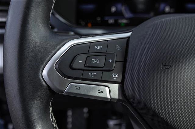 Used 2022 Volkswagen Taos SE image 12