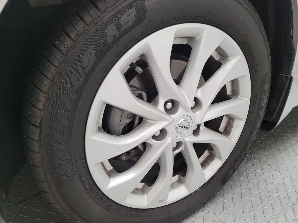 Used 2019 Nissan Sentra SV image 31