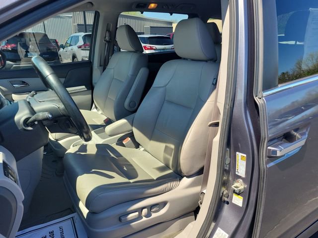 Used 2014 Honda Odyssey EX-L image 19