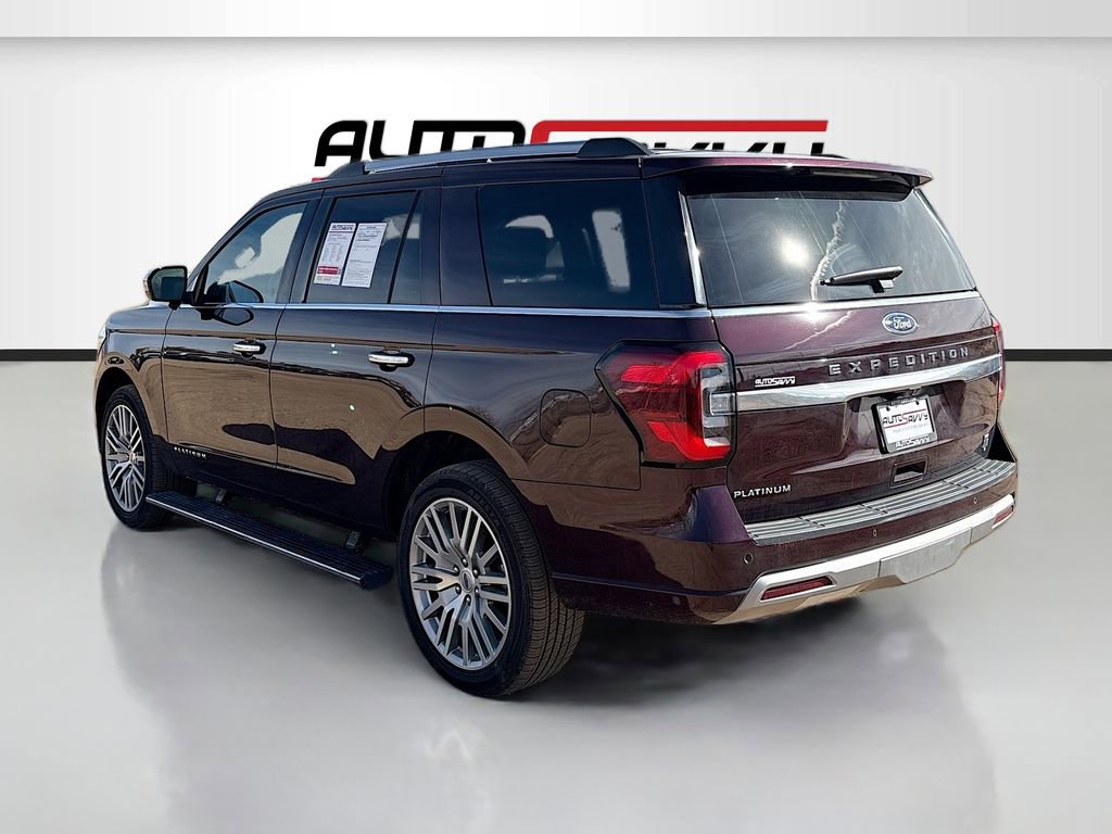 Used 2024 Ford Expedition Platinum AWD/4WD image 5