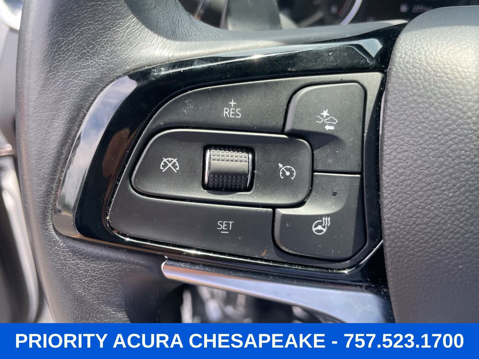 Used 2023 Buick Enclave Essence FWD image 14
