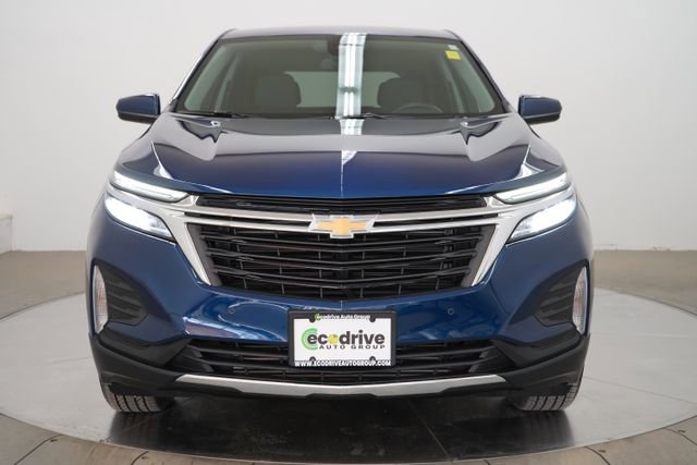 Used 2023 Chevrolet Equinox LT image 2