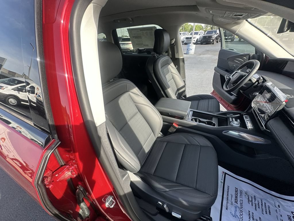 New 2026 Lincoln Nautilus Reserve w/ Jet Appearance Package AWD/4WD image 31