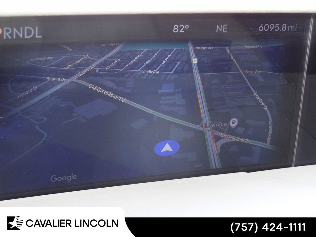 Certified 2025 Lincoln Nautilus Premier image 24