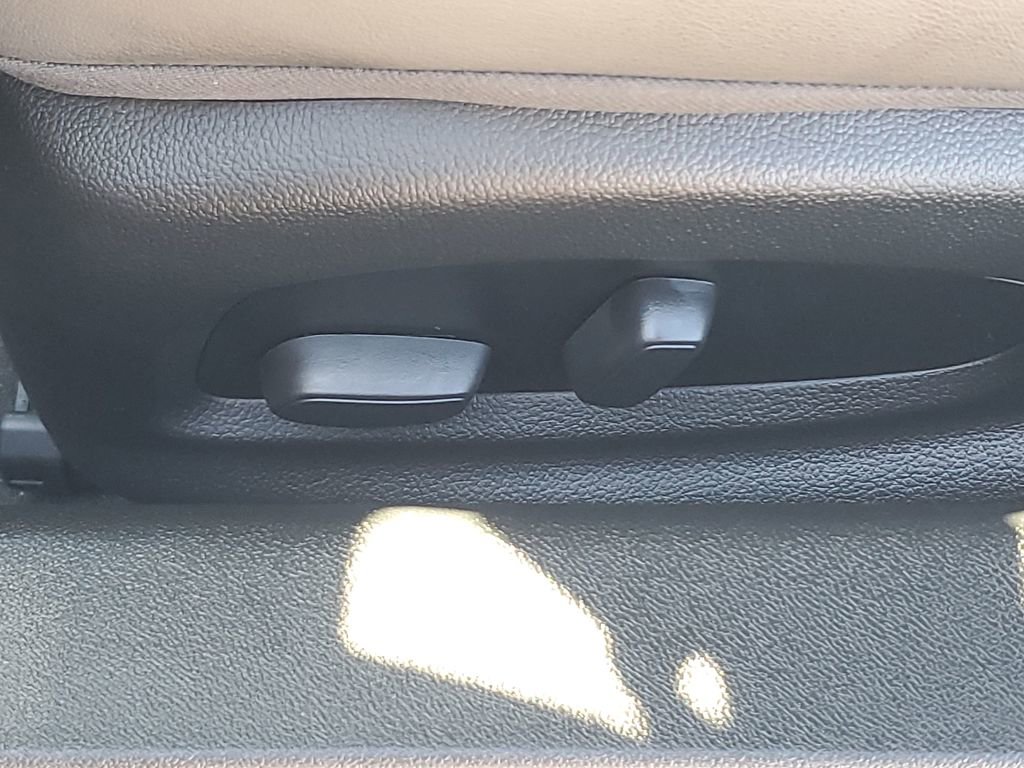 Used 2024 Chevrolet Camaro LT w/ RS Package image 19