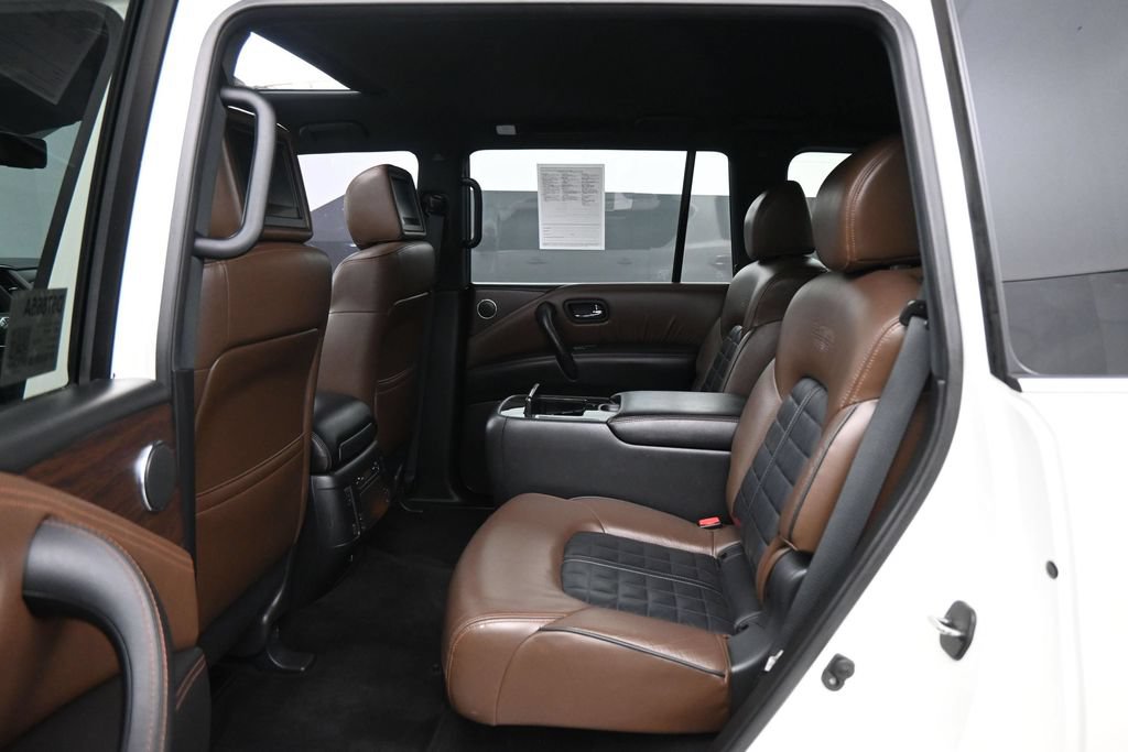 Used 2020 Nissan Armada Platinum w/ Platinum Reserve Package RWD image 17