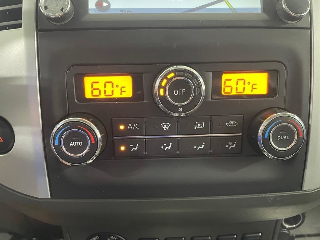 Used 2015 Nissan Frontier PRO-4X AWD/4WD image 34